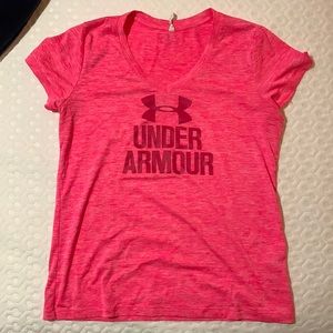 Under armor Pink T-shirt size M
